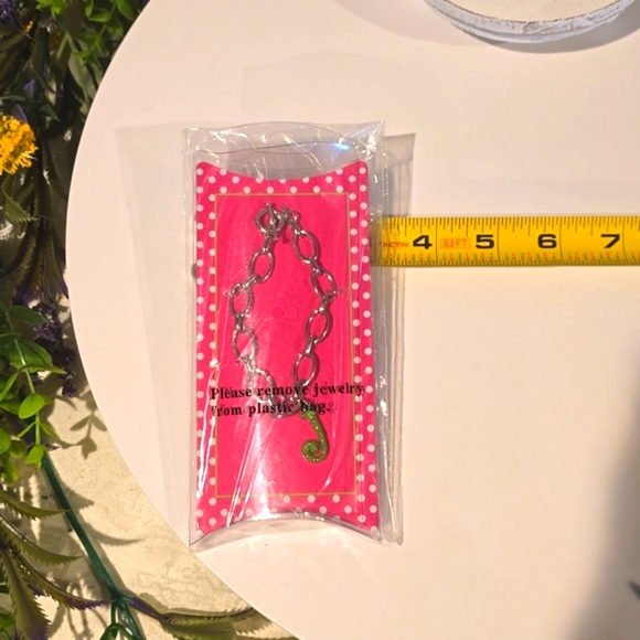 ⭐️ J, Silver Toned Oval Link Toggle Clasp Bracelet, Letter "J" Charm - Picture 12 of 13